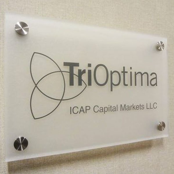 طباعة لوحات للمكاتب بخامات متنوعة