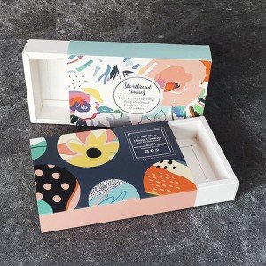 طباعة بوكسات حلويات حسب الطلب