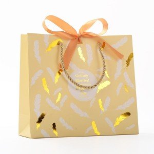 اكياس ورقية بالجملة مع بصمة